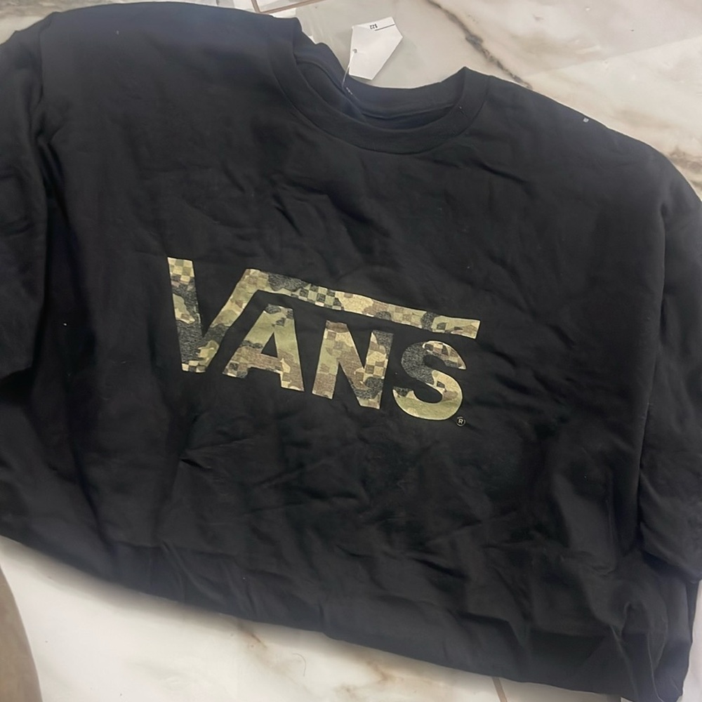 New vans shirt